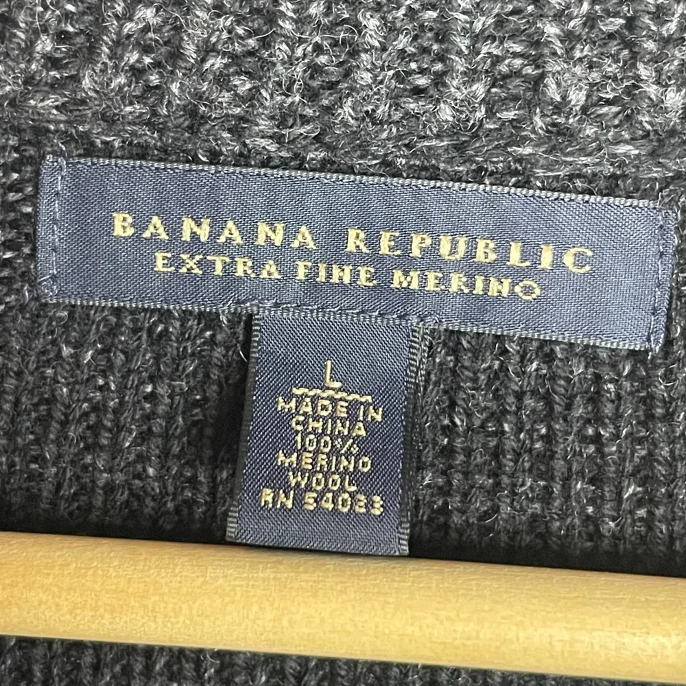 Banana Republic Men's L Merino Wool 1/4 Zip Button‎ Sweater Gray Old Money